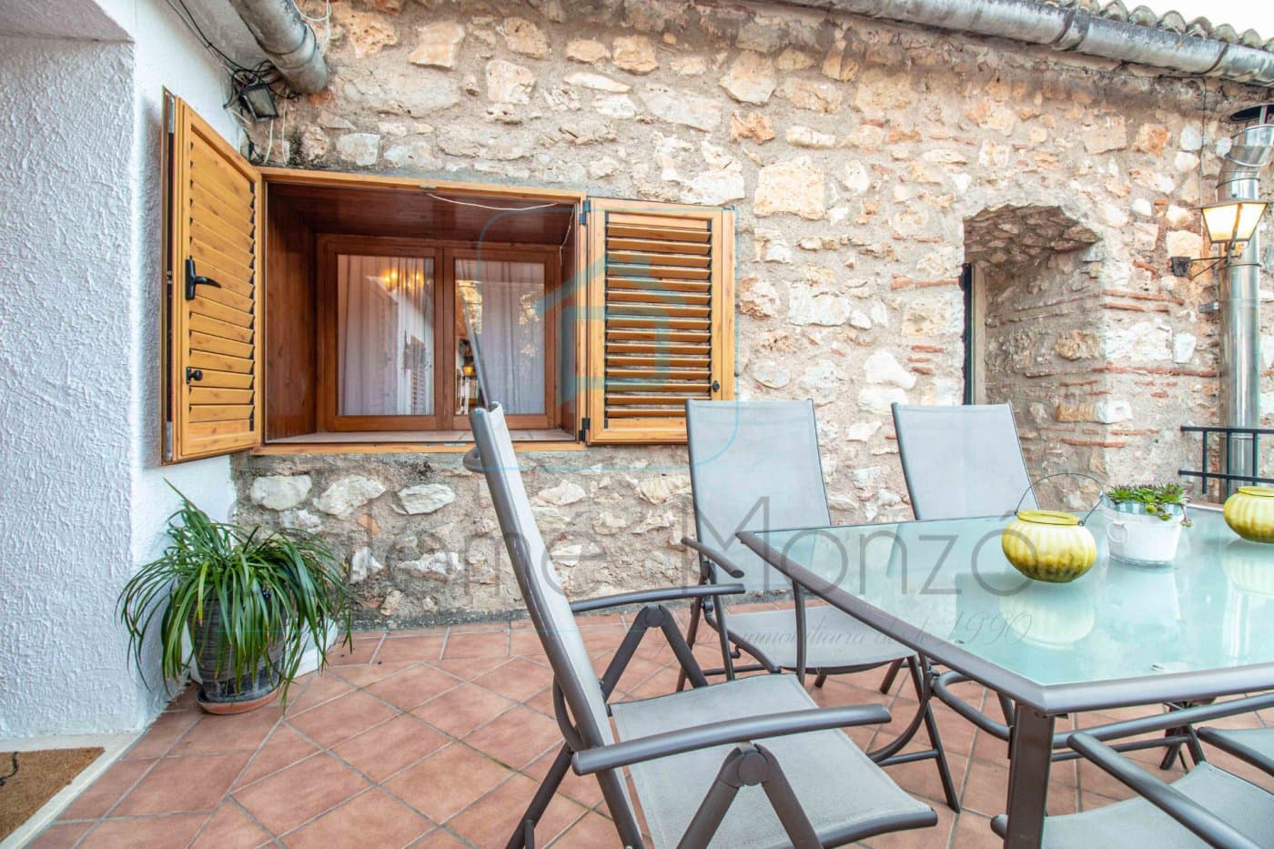 6 bedroom Finca/Country House for sale in Barx with pool - € 360,000 (Ref: 9843909)
