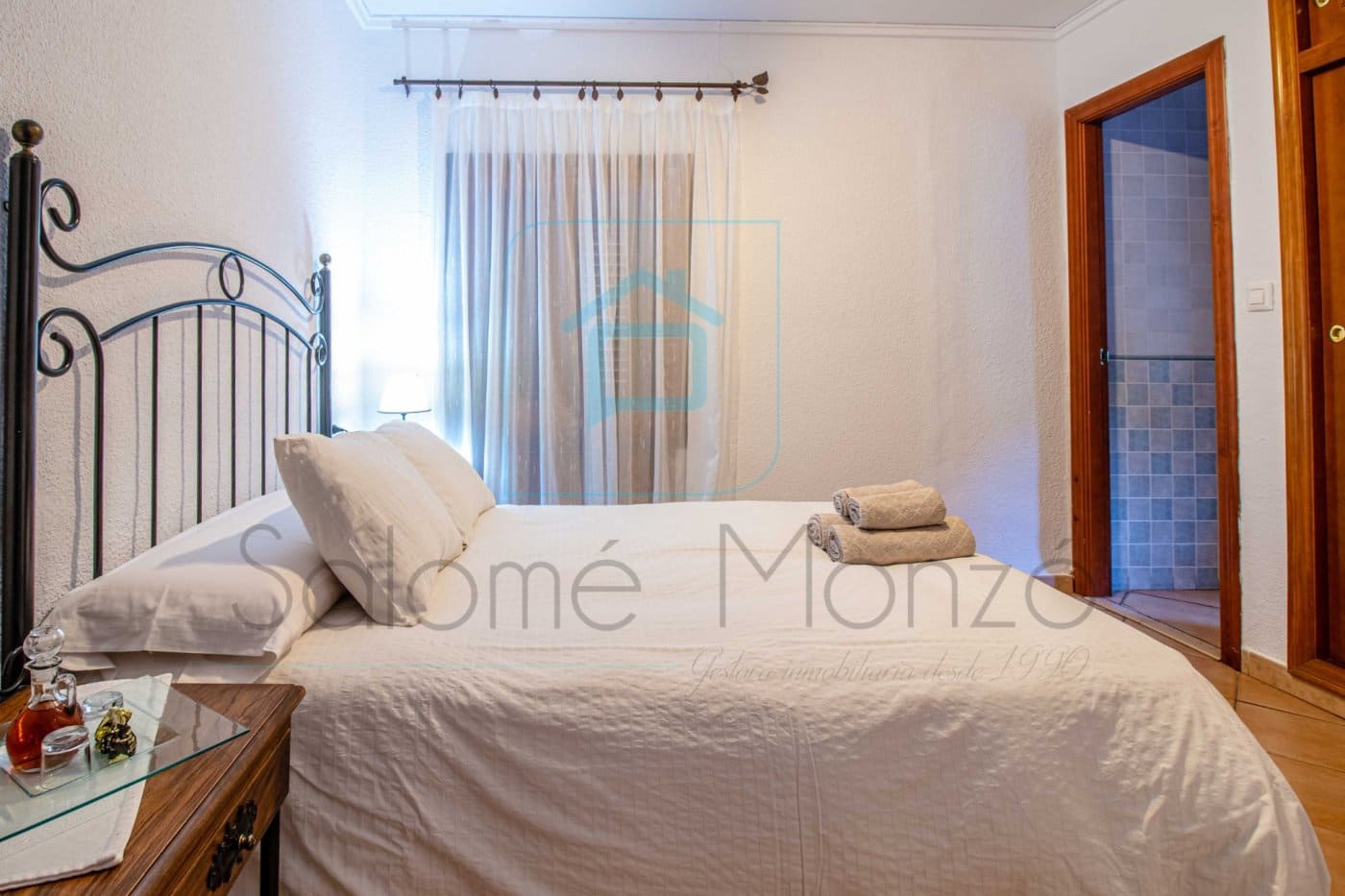 6 bedroom Finca/Country House for sale in Barx with pool - € 360,000 (Ref: 9843909)