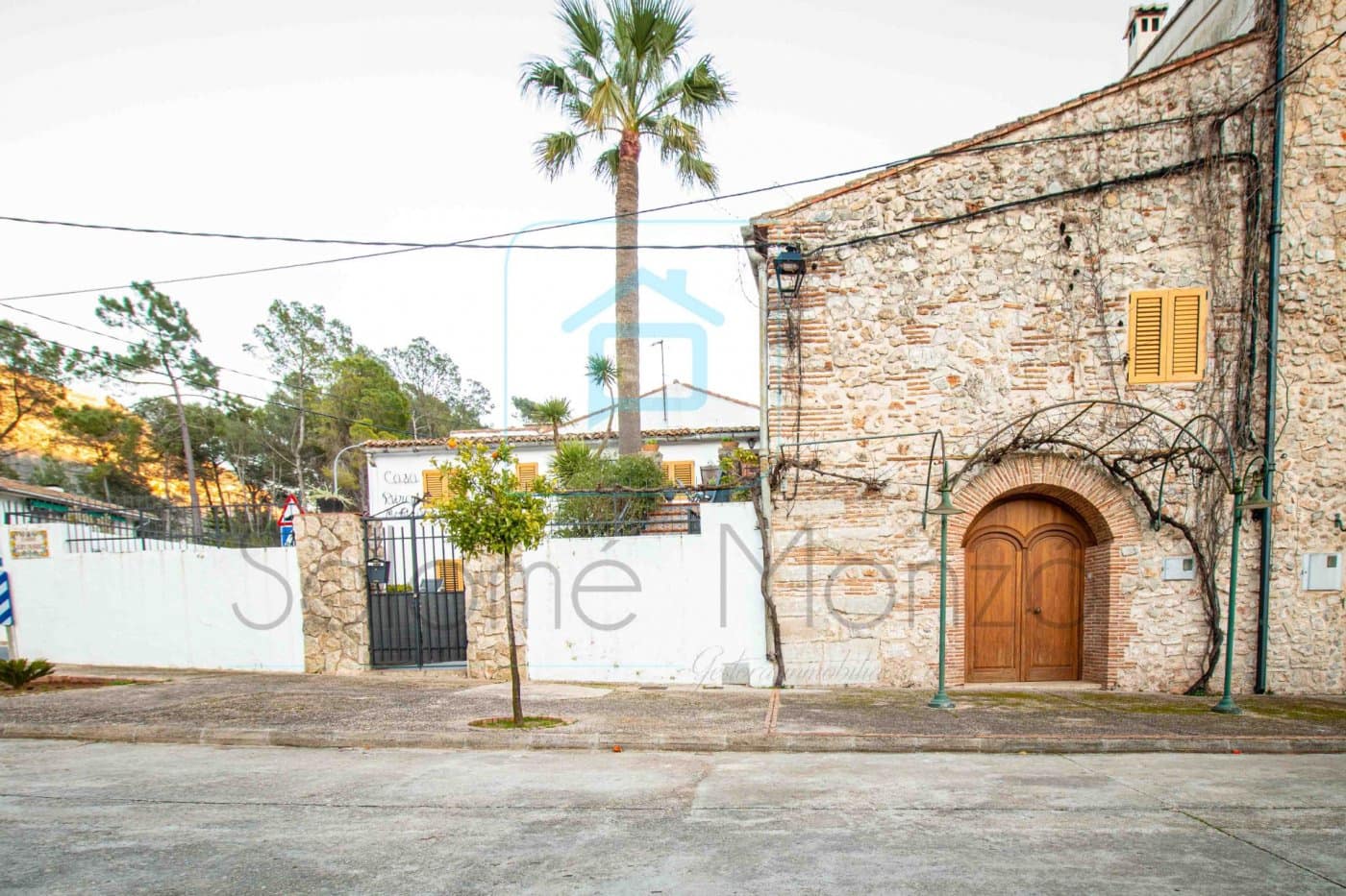6 bedroom Finca/Country House for sale in Barx with pool - € 360,000 (Ref: 9843909)