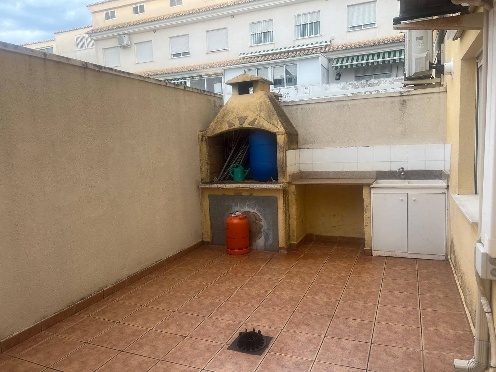 3 chambre Villa/Maison Mitoyenne à vendre à Daimus - 289 000 € (Ref: 9843911)
