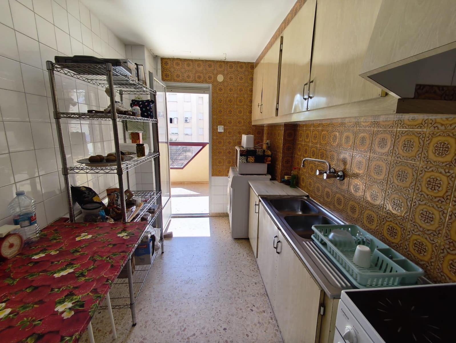 3 bedroom Apartment for rent in Gandia with pool garage - € 750 (Ref: 9843912)
