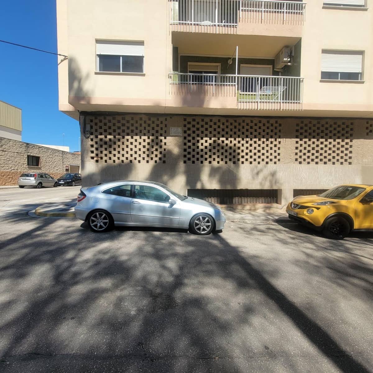 Commercial for sale in Miramar - € 150,000 (Ref: 9843913)
