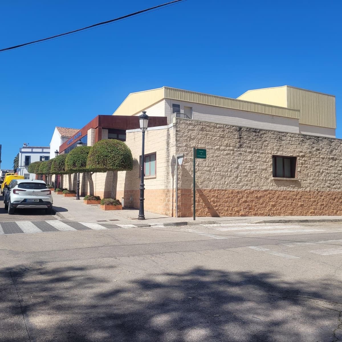 Commercial for sale in Miramar - € 150,000 (Ref: 9843913)
