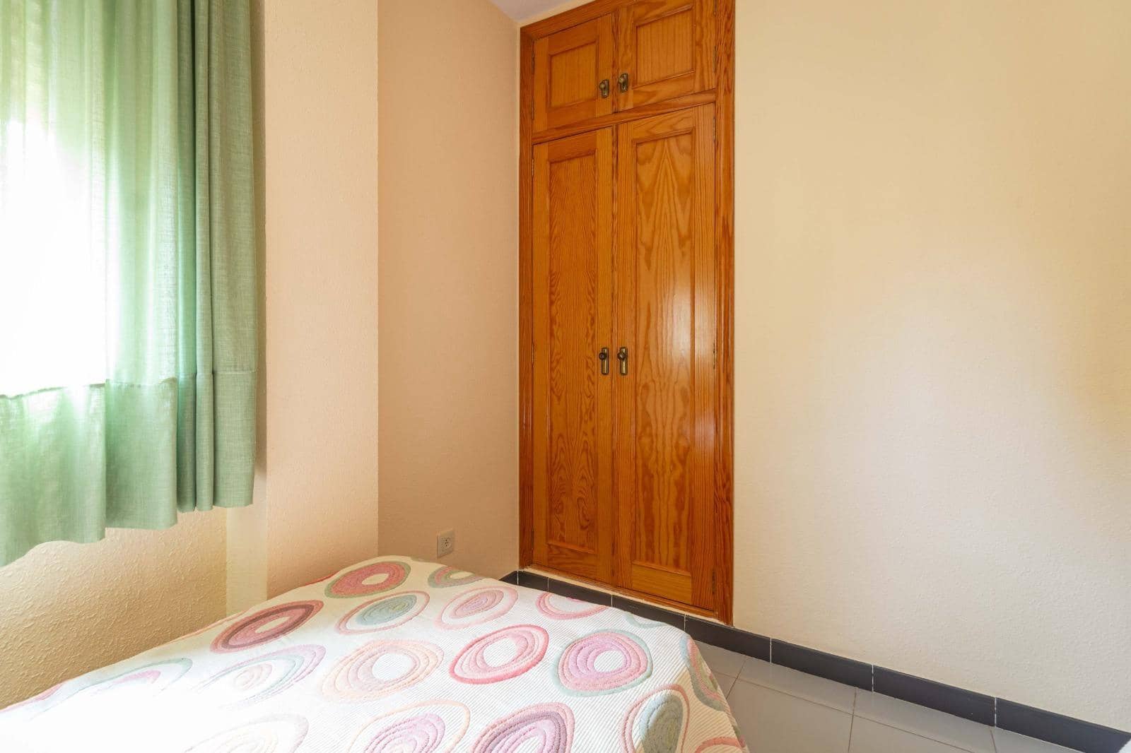3 bedroom Apartment for sale in Gandia with pool garage - € 255,000 (Ref: 9843915)