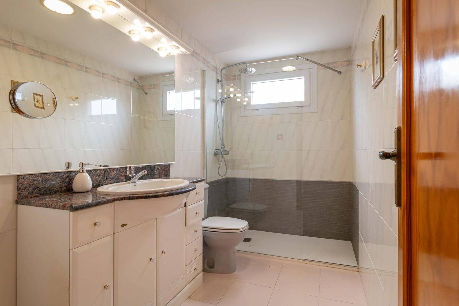 3 bedroom Apartment for sale in Gandia with pool garage - € 255,000 (Ref: 9843915)