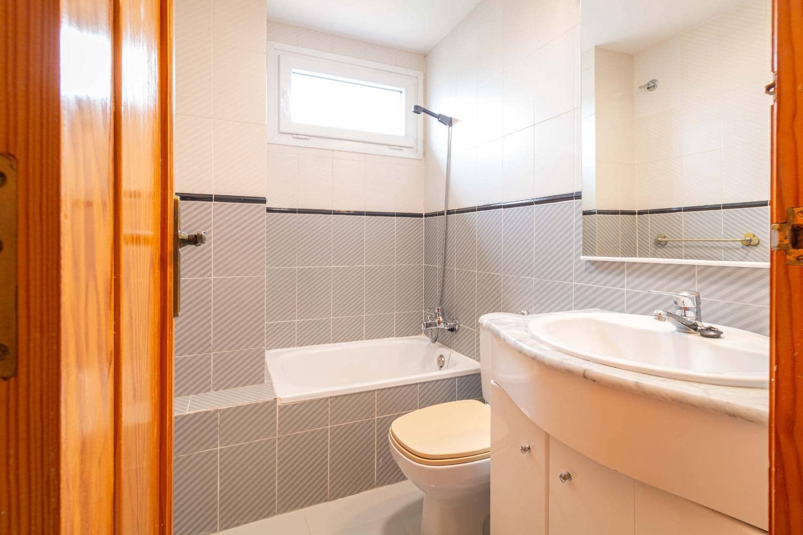 3 bedroom Apartment for sale in Gandia with pool garage - € 255,000 (Ref: 9843915)