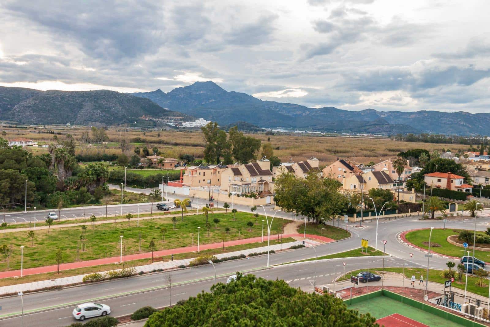 3 bedroom Apartment for sale in Gandia with pool garage - € 255,000 (Ref: 9843915)