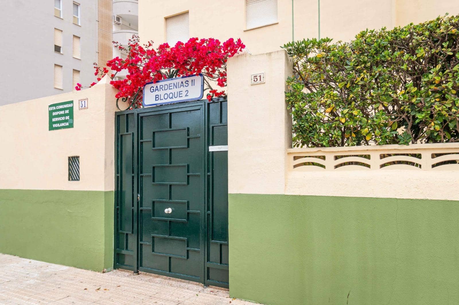 3 bedroom Apartment for sale in Gandia with pool garage - € 255,000 (Ref: 9843915)