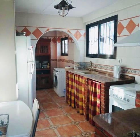 2 slaapkamer Finca/Landhuis te koop in Marchuquera, Gandia met zwembad garage - € 190.000 (Ref: 9843918)