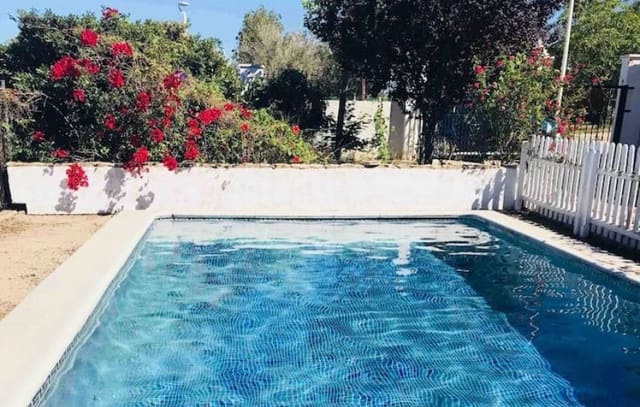 2 slaapkamer Finca/Landhuis te koop in Marchuquera, Gandia met zwembad garage - € 190.000 (Ref: 9843918)