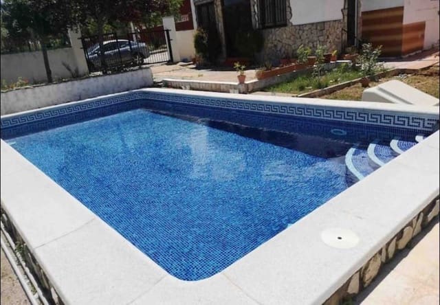 2 slaapkamer Finca/Landhuis te koop in Marchuquera, Gandia met zwembad garage - € 190.000 (Ref: 9843918)