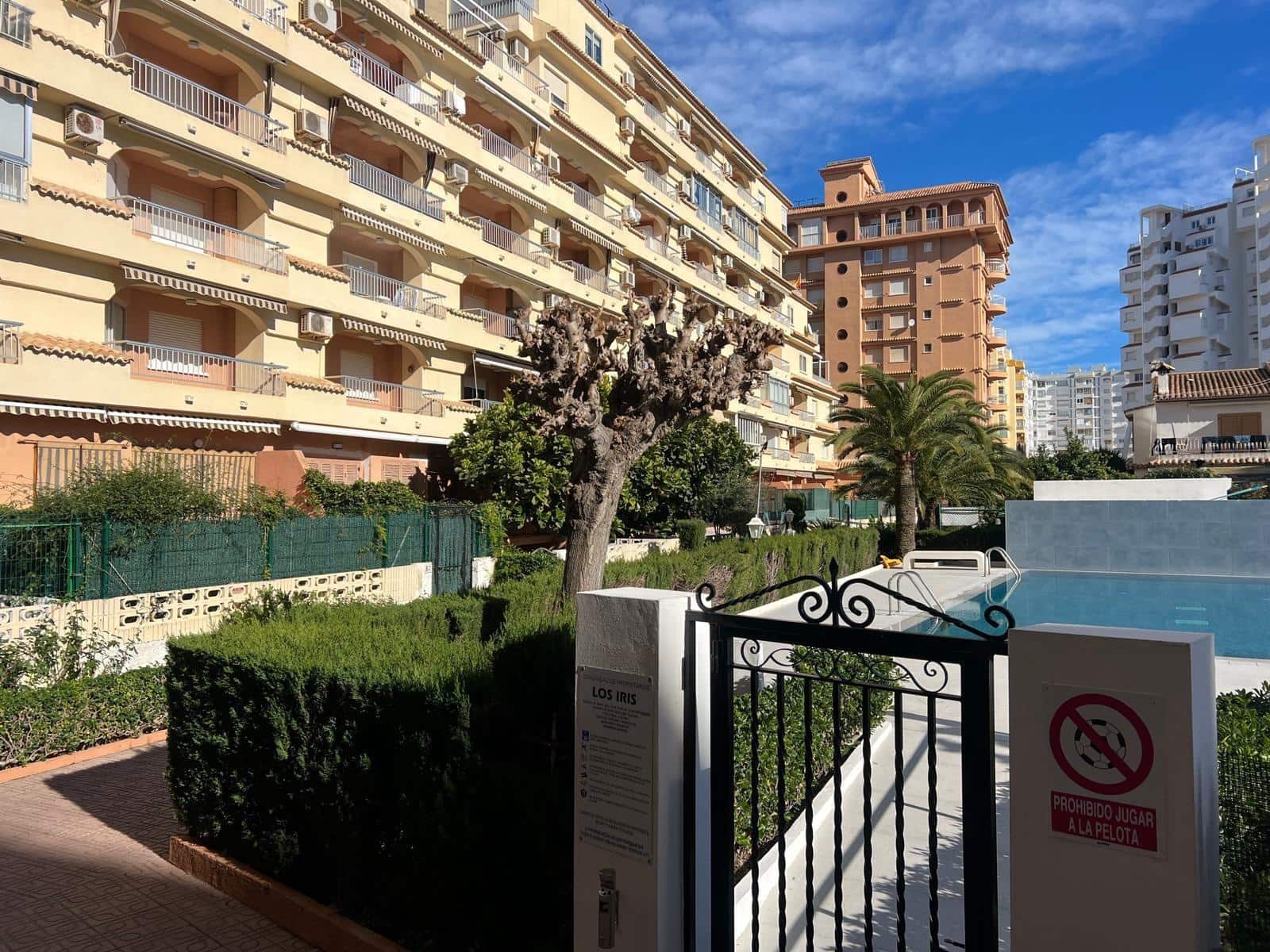 1 slaapkamer Appartement voor vakantieverhuur in Gandia met zwembad - € 1.600 (Ref: 9843922)