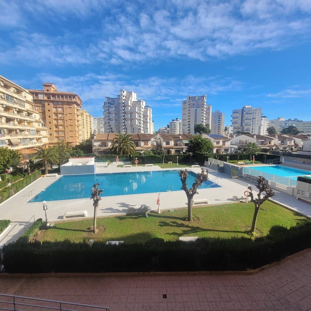 1 slaapkamer Appartement voor vakantieverhuur in Gandia met zwembad - € 1.600 (Ref: 9843922)
