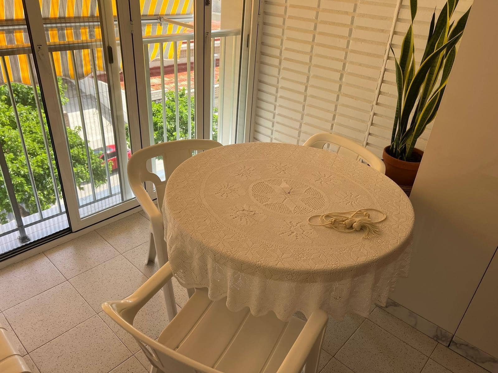 2 bedroom Apartment for holiday rental in Gandia - € 1,500 (Ref: 9843923)