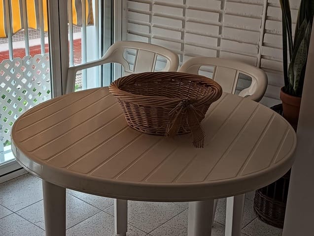 2 camera da letto Appartamento da affitare come casa vacanza in Gandia - 1.500 € (Rif: 9843923)