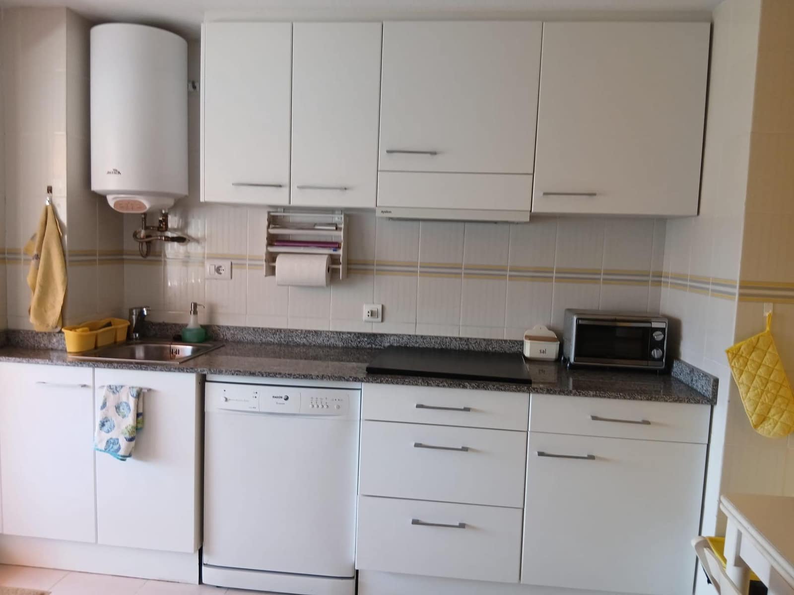 1 bedroom Apartment for holiday rental in Gandia with pool - € 750 (Ref: 9843924)