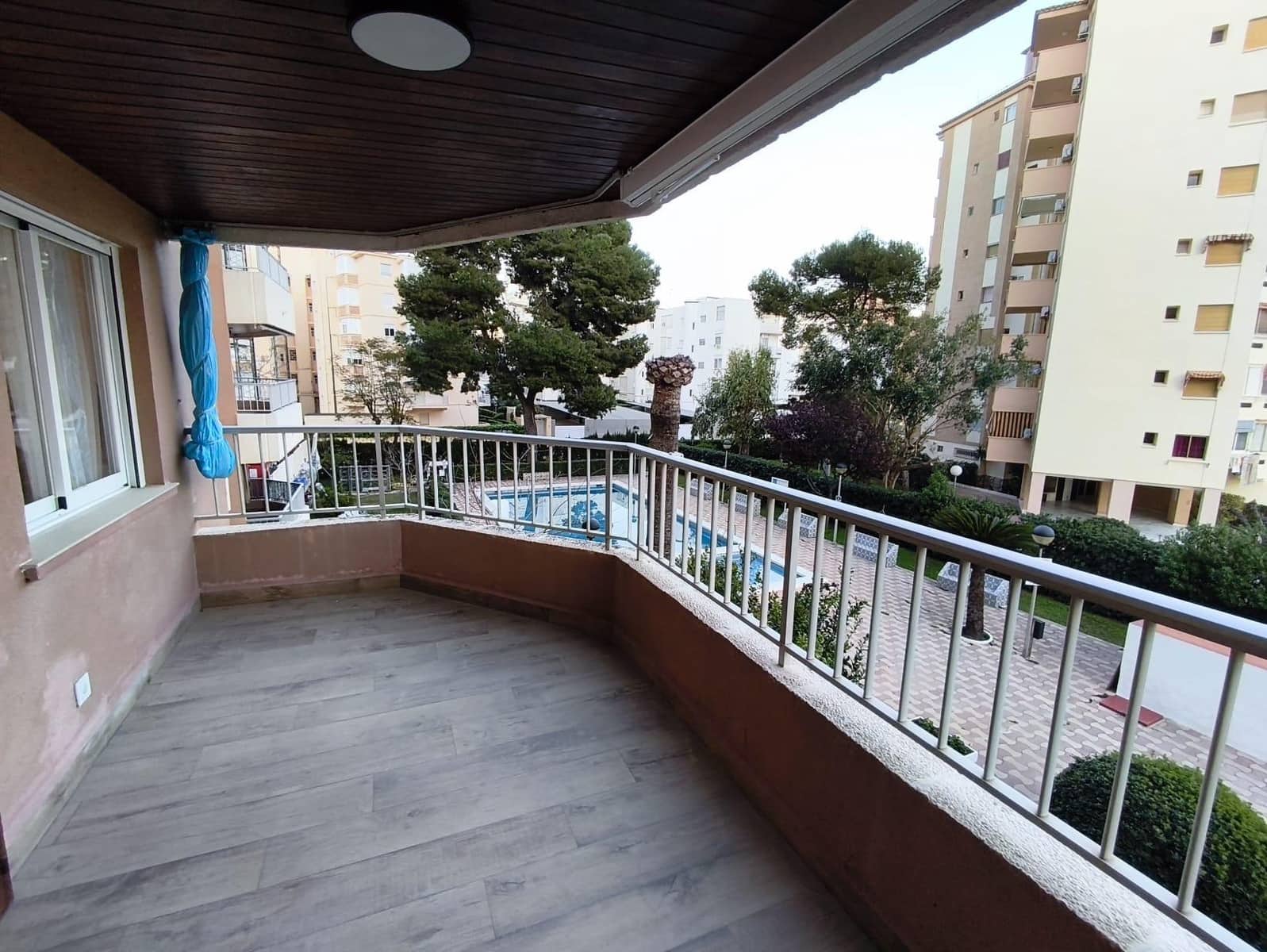 3 soverom Leilighet til salgs i Gandia med svømmebasseng garasje - € 2 100 (Ref: 9843925)