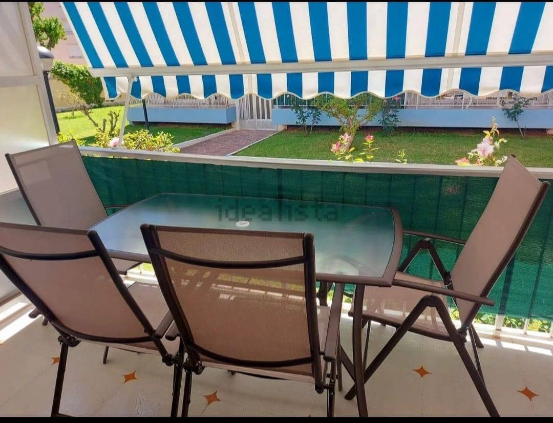 2 bedroom Apartment for holiday rental in Gandia - € 1,530 (Ref: 9843926)