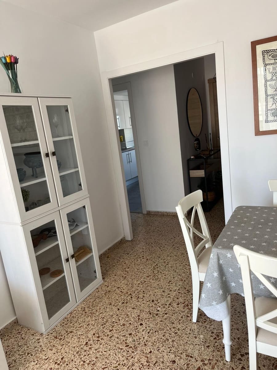 Apartamento de 3 habitaciones en Gandia en alquiler vacacional - 1.800 € (Ref: 9843927)