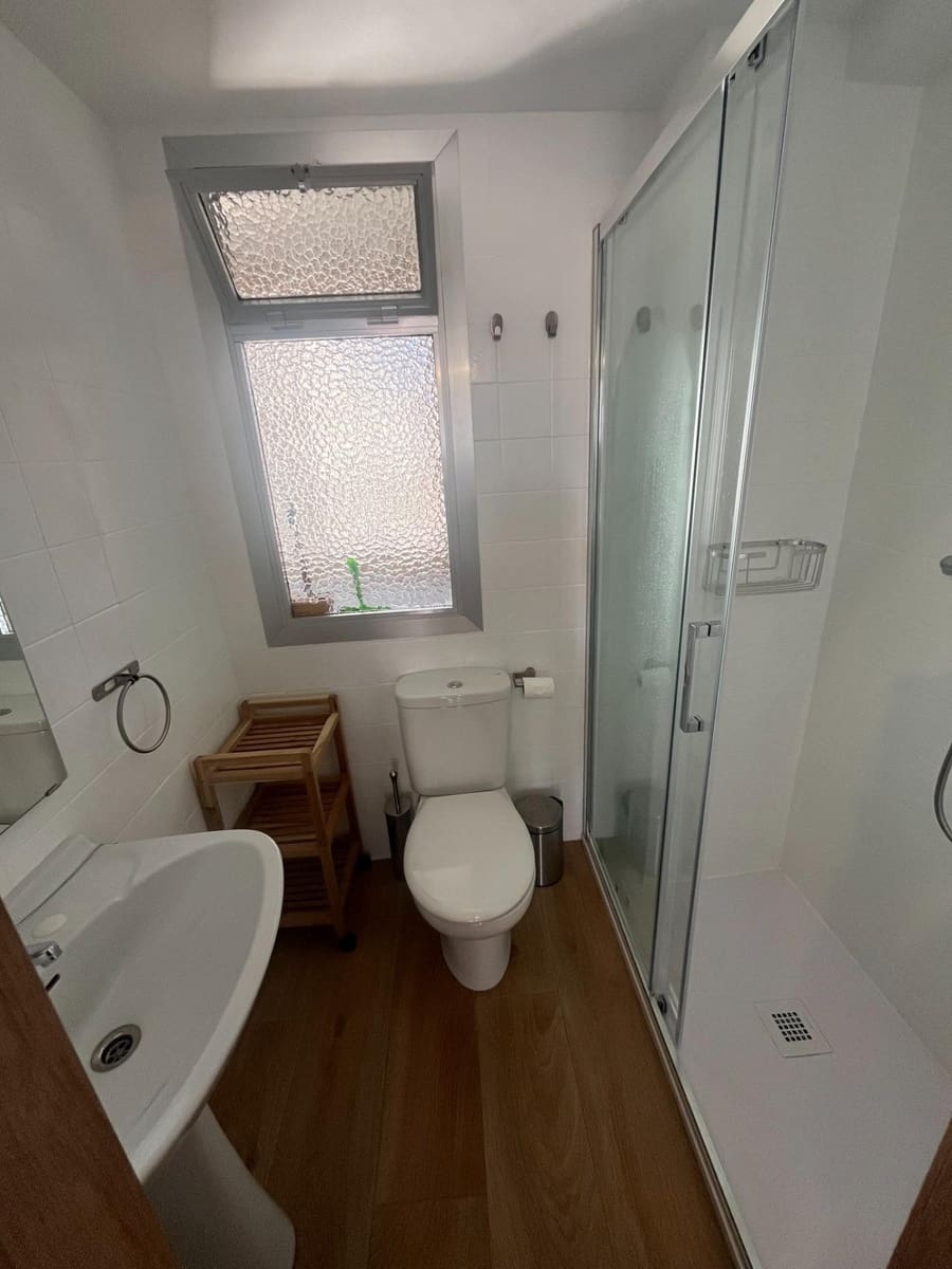 Apartamento de 3 habitaciones en Gandia en alquiler vacacional - 1.800 € (Ref: 9843927)
