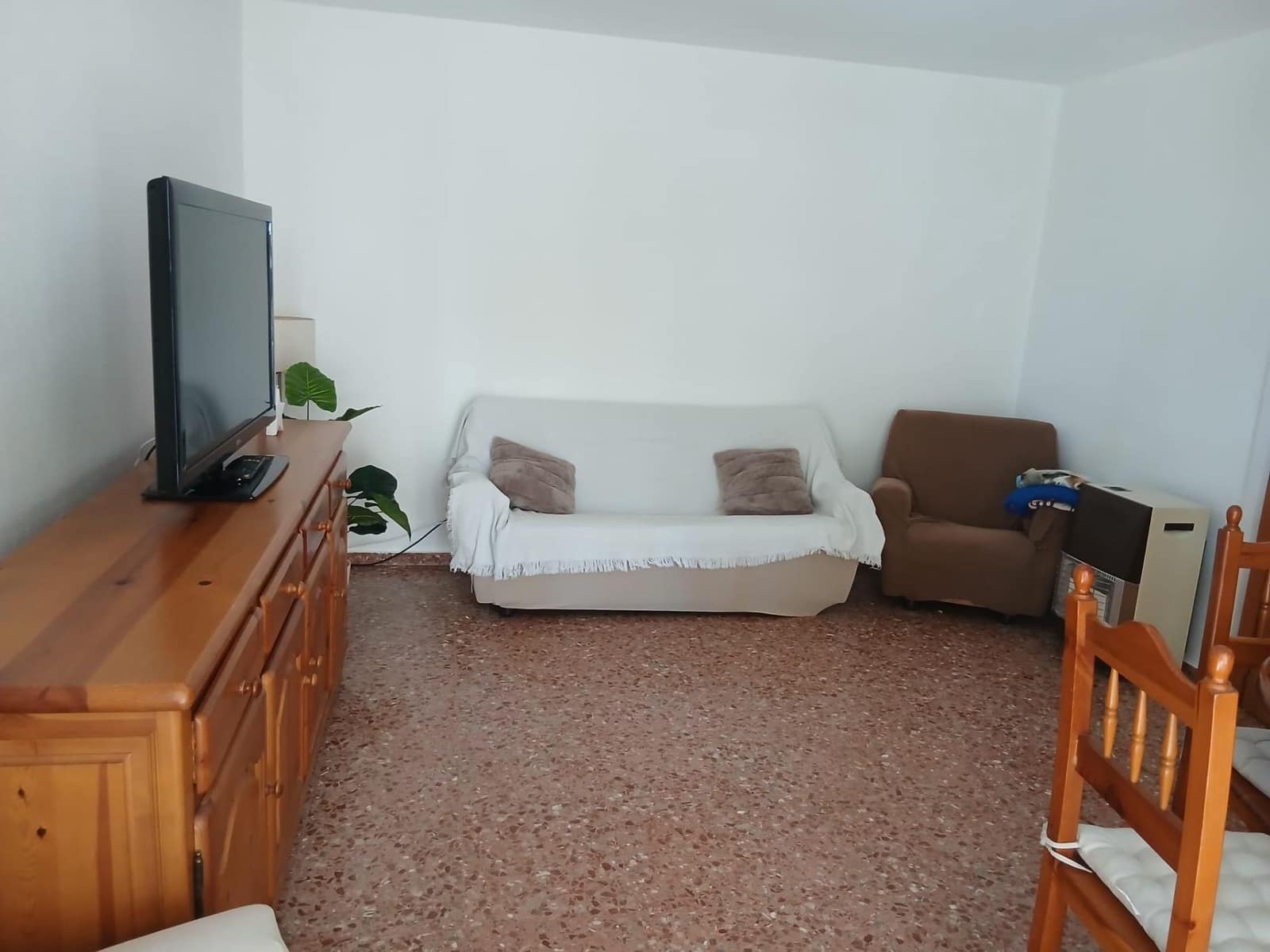 3 bedroom Apartment for holiday rental in Gandia with pool garage - € 1,100 (Ref: 9843929)