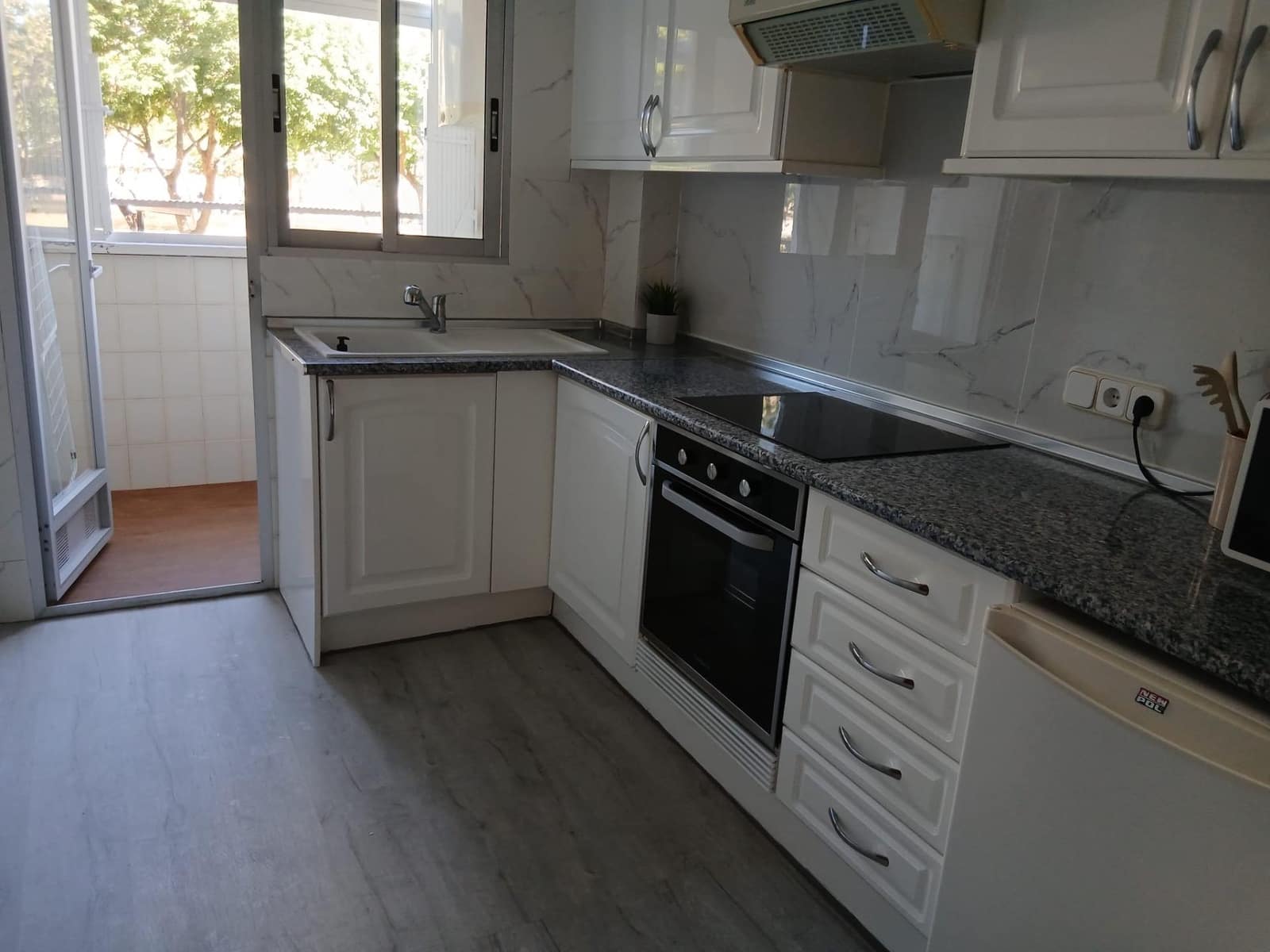 3 bedroom Apartment for holiday rental in Gandia with pool garage - € 1,100 (Ref: 9843929)