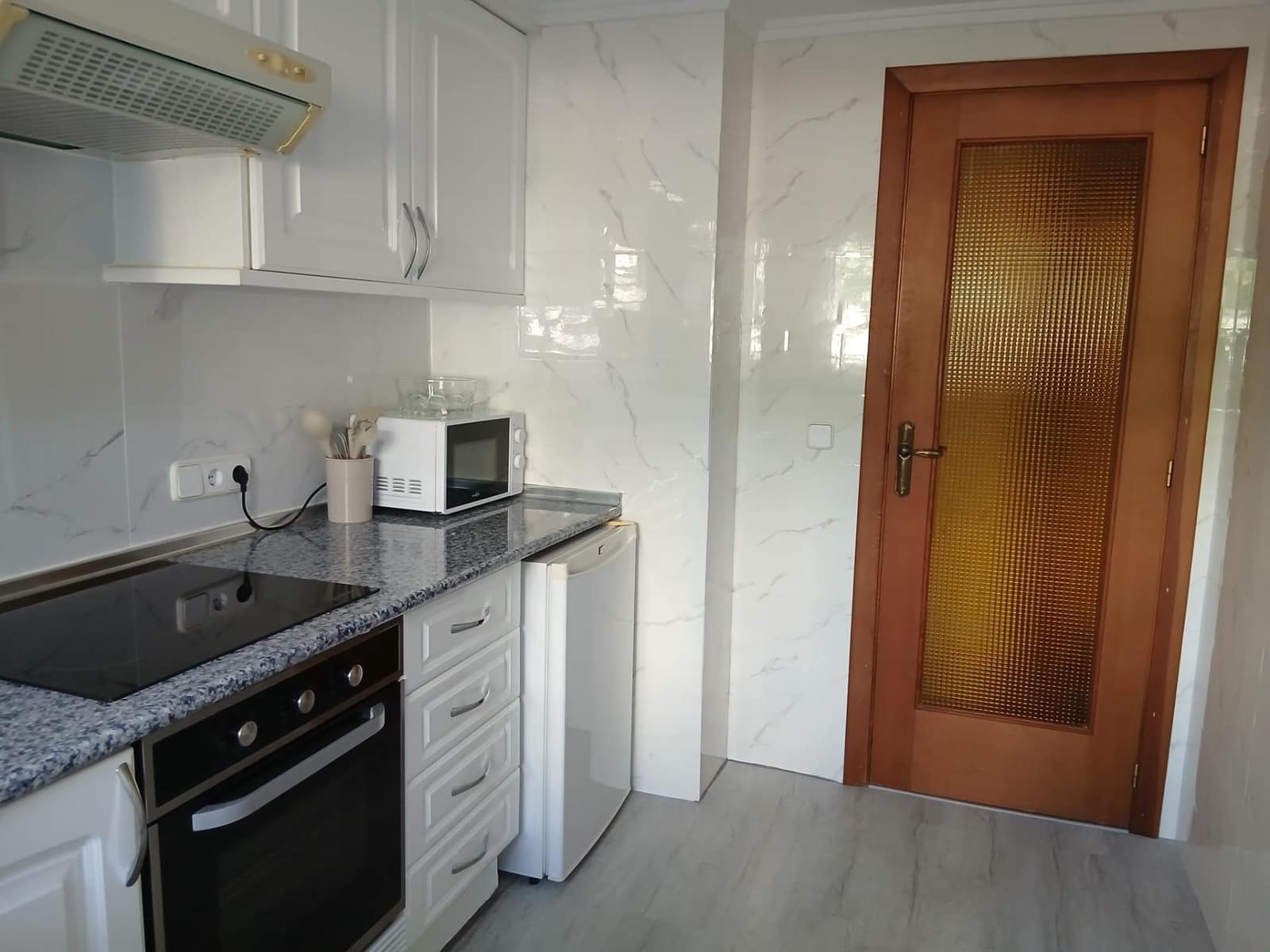 3 bedroom Apartment for holiday rental in Gandia with pool garage - € 1,100 (Ref: 9843929)