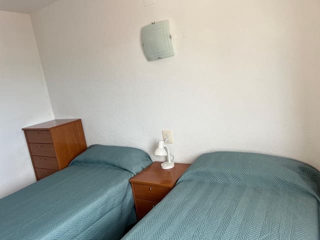   3 soveværelse   ferieLejlighed i Gandia med   swimmingpool  garage  - € 2.950 (Ref: 9843930)