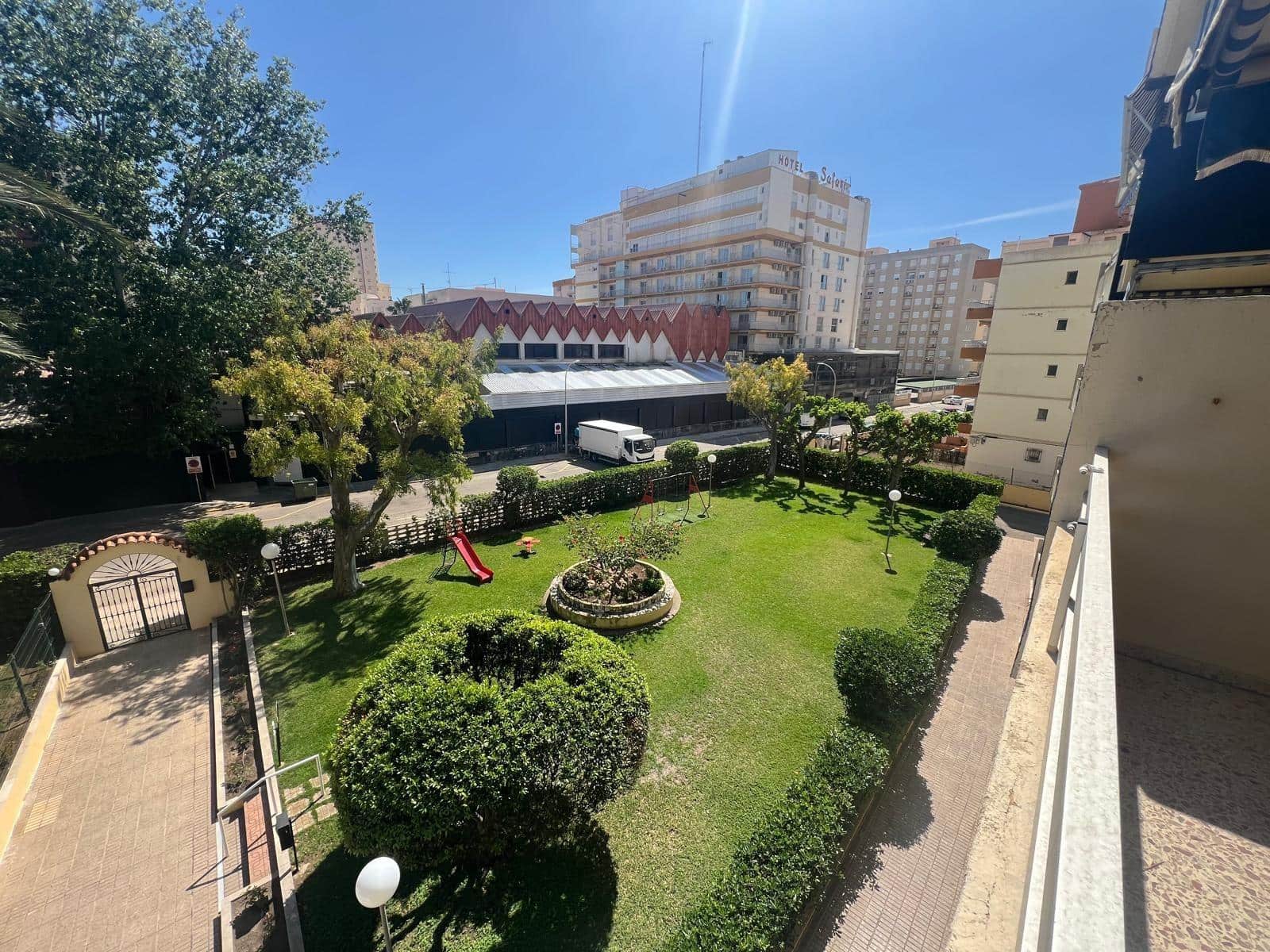 3 bedroom Apartment for holiday rental in Gandia with pool - € 1,500 (Ref: 9843932)