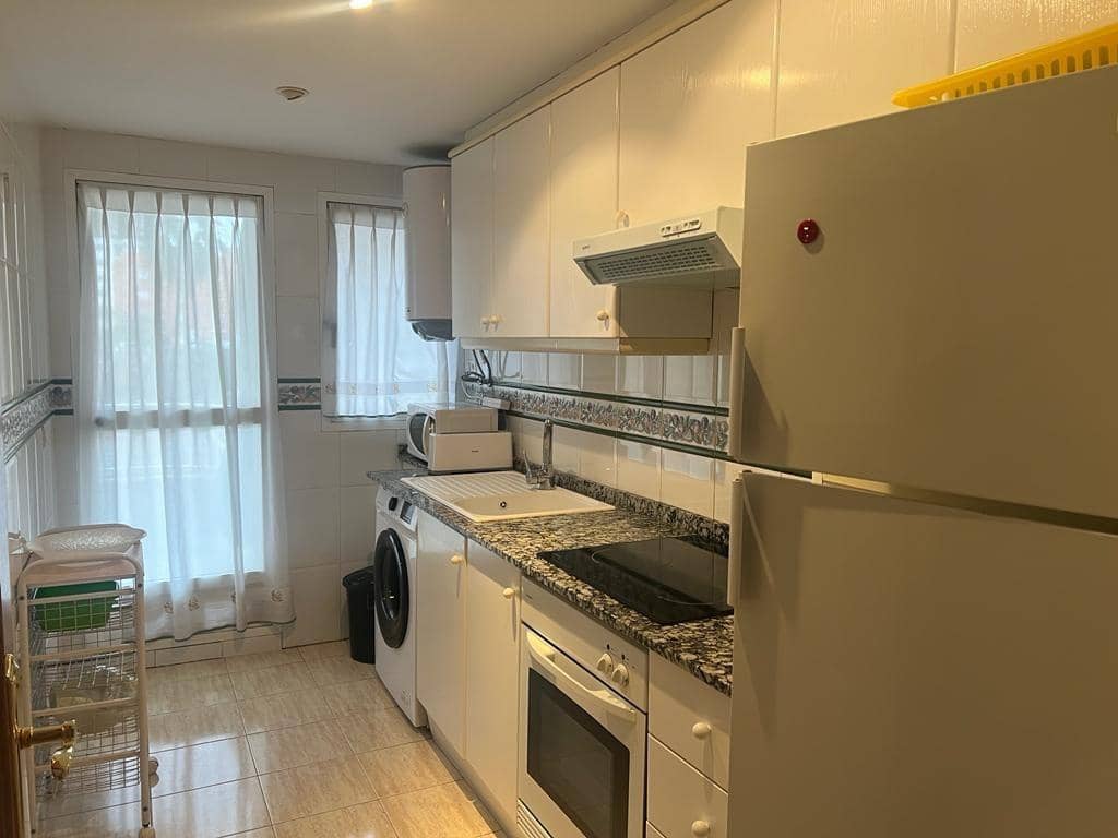 3 sovrum Lägenhet för semesterbostäder i Gandia med pool - 1 150 € (Ref: 9843933)
