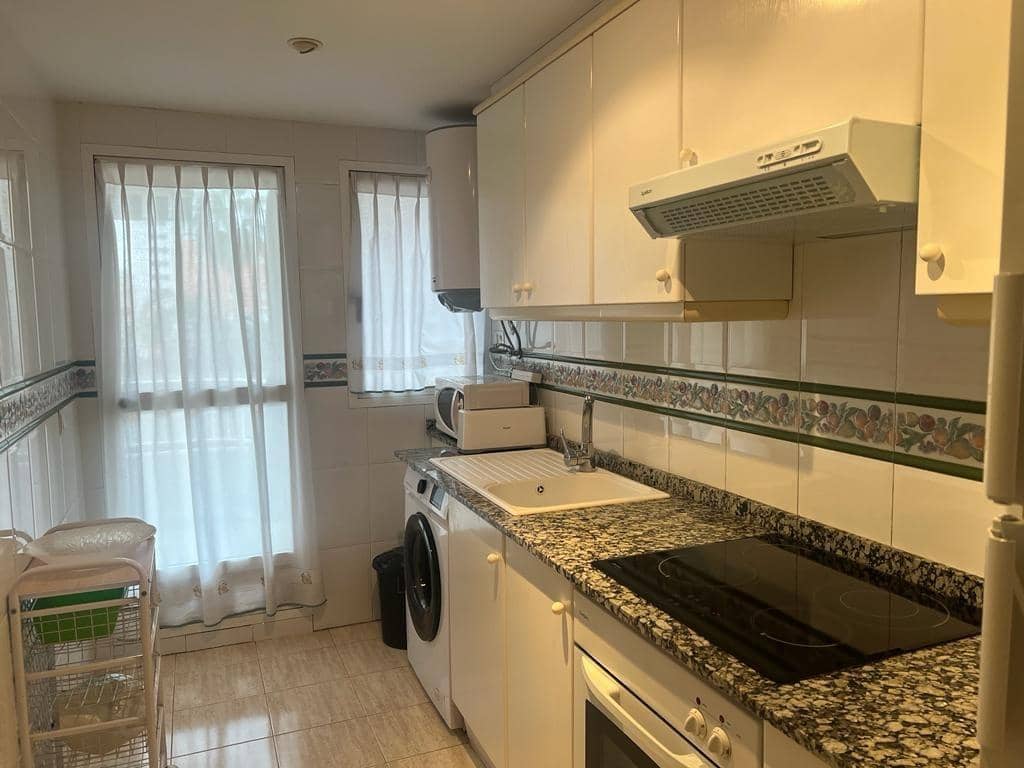 3 sovrum Lägenhet för semesterbostäder i Gandia med pool - 1 150 € (Ref: 9843933)