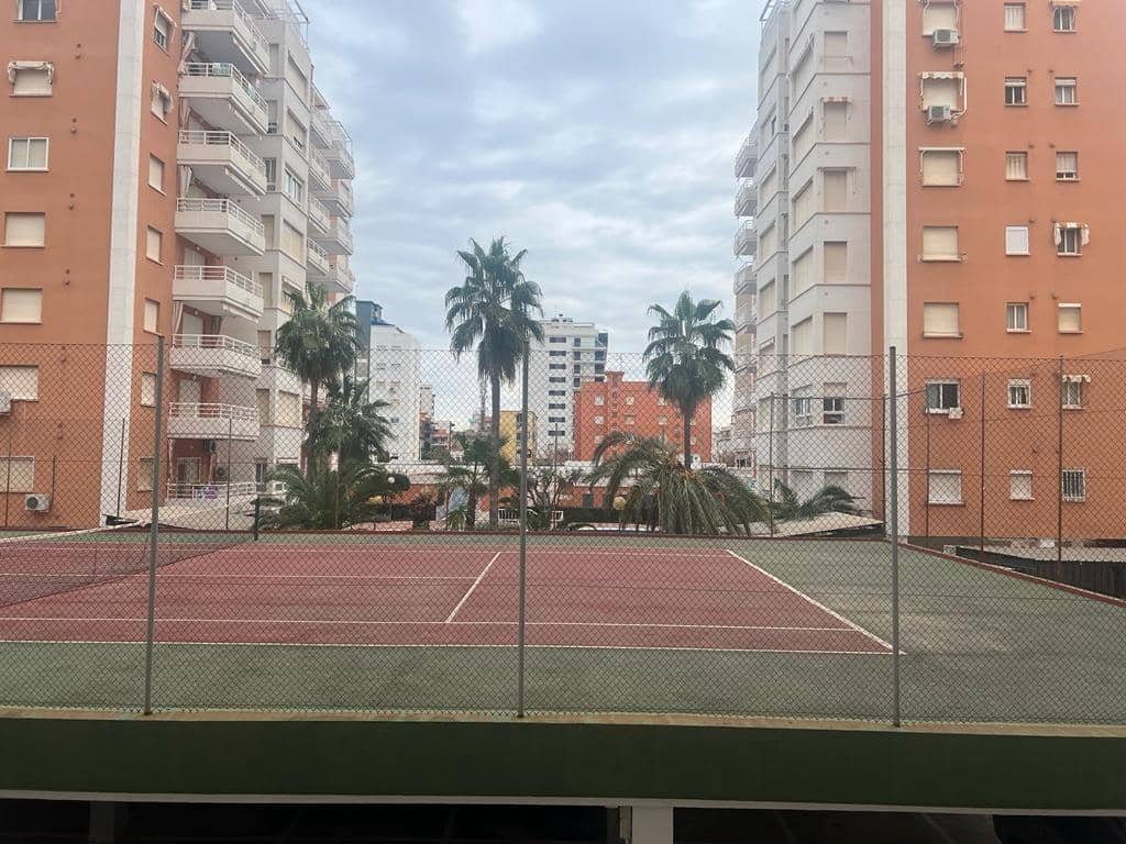 3 sovrum Lägenhet för semesterbostäder i Gandia med pool - 1 150 € (Ref: 9843933)