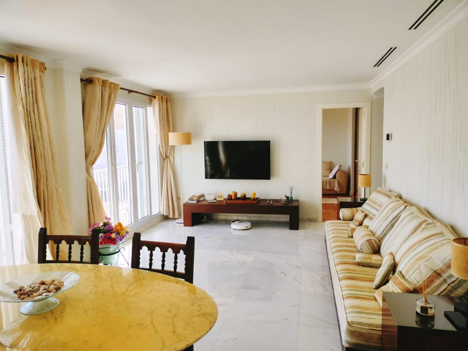 3 bedroom Apartment for holiday rental in Gandia - € 945 (Ref: 9843934)