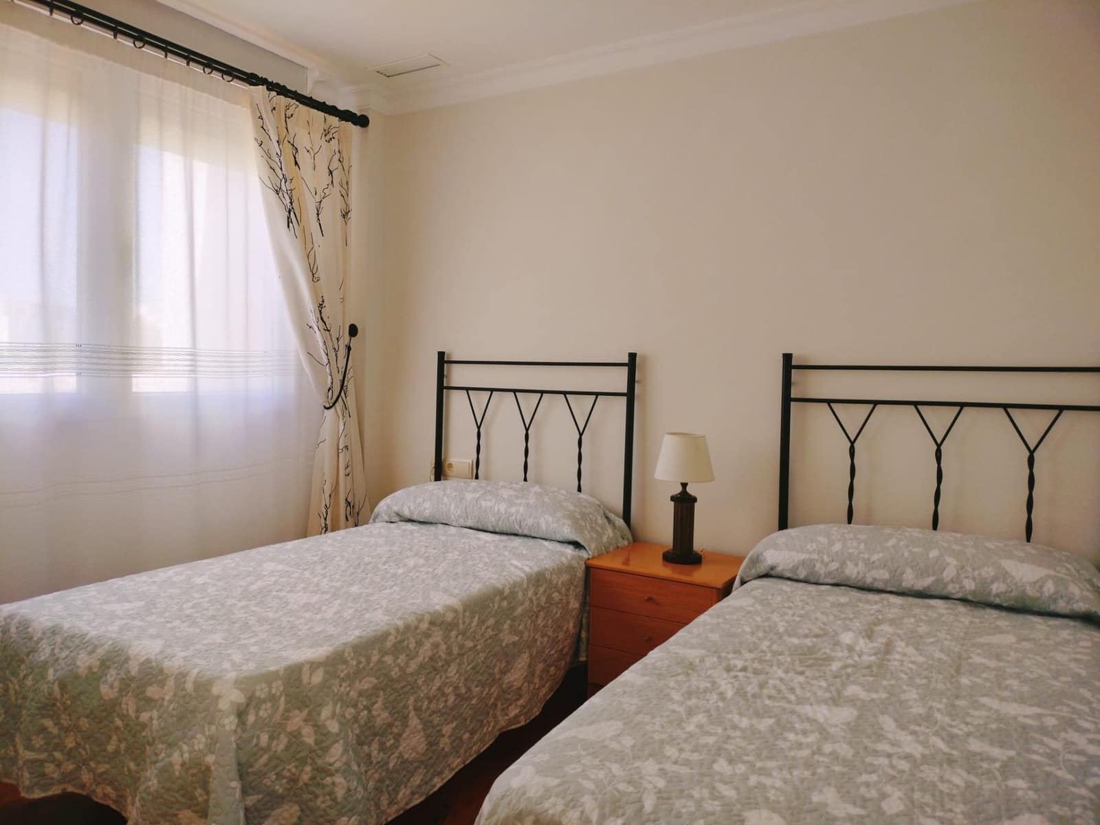 3 bedroom Apartment for holiday rental in Gandia - € 945 (Ref: 9843934)