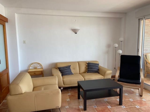 3 bedroom Apartment for holiday rental in Gandia with garage - € 1,270 (Ref: 9843935)