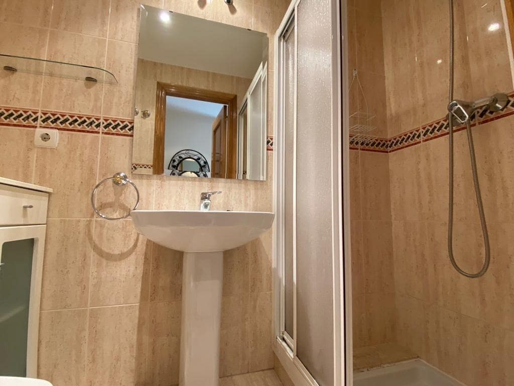 2 bedroom Apartment for holiday rental in Gandia with pool - € 1,365 (Ref: 9843936)