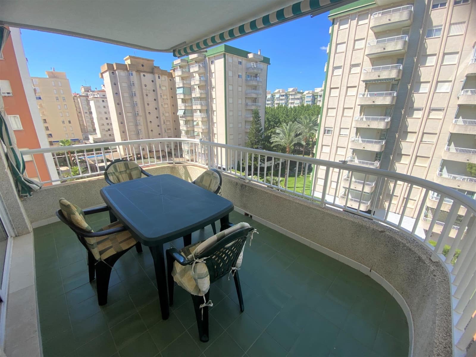 2 sovrum Lägenhet för semesterbostäder i Gandia med pool - 1 765 € (Ref: 9843937)