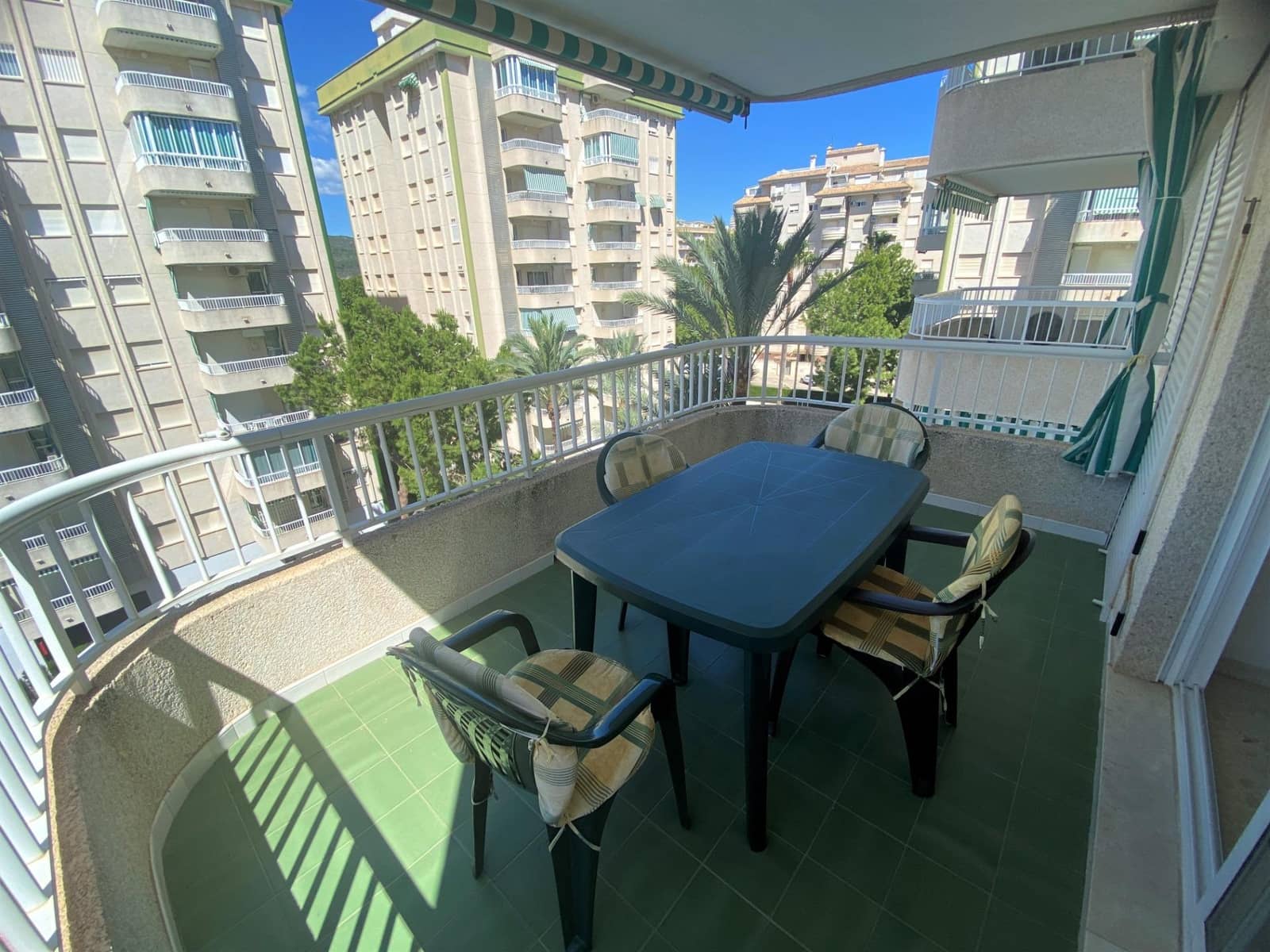 2 sovrum Lägenhet för semesterbostäder i Gandia med pool - 1 765 € (Ref: 9843937)