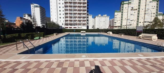 2 bedroom Apartment for holiday rental in Gandia with pool - € 1,765 (Ref: 9843938)