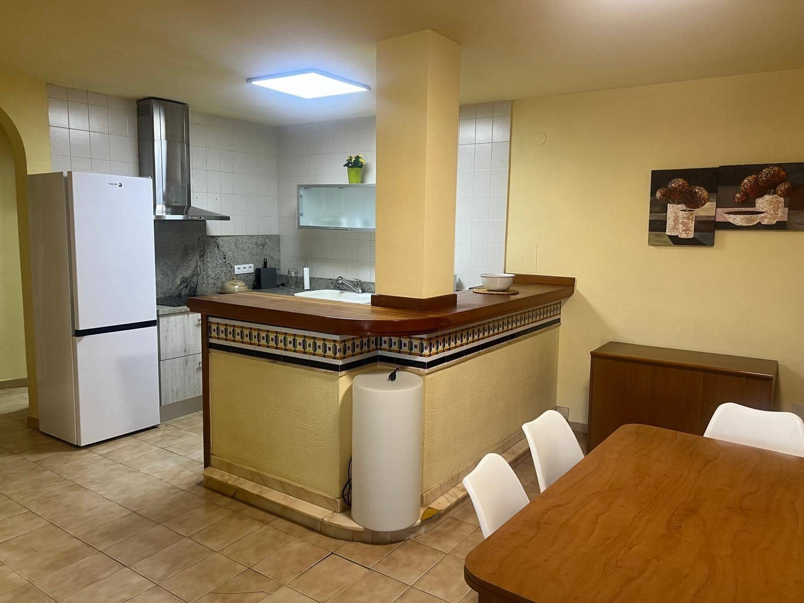 1 slaapkamer Appartement voor vakantieverhuur in Gandia met zwembad - € 1.435 (Ref: 9843939)
