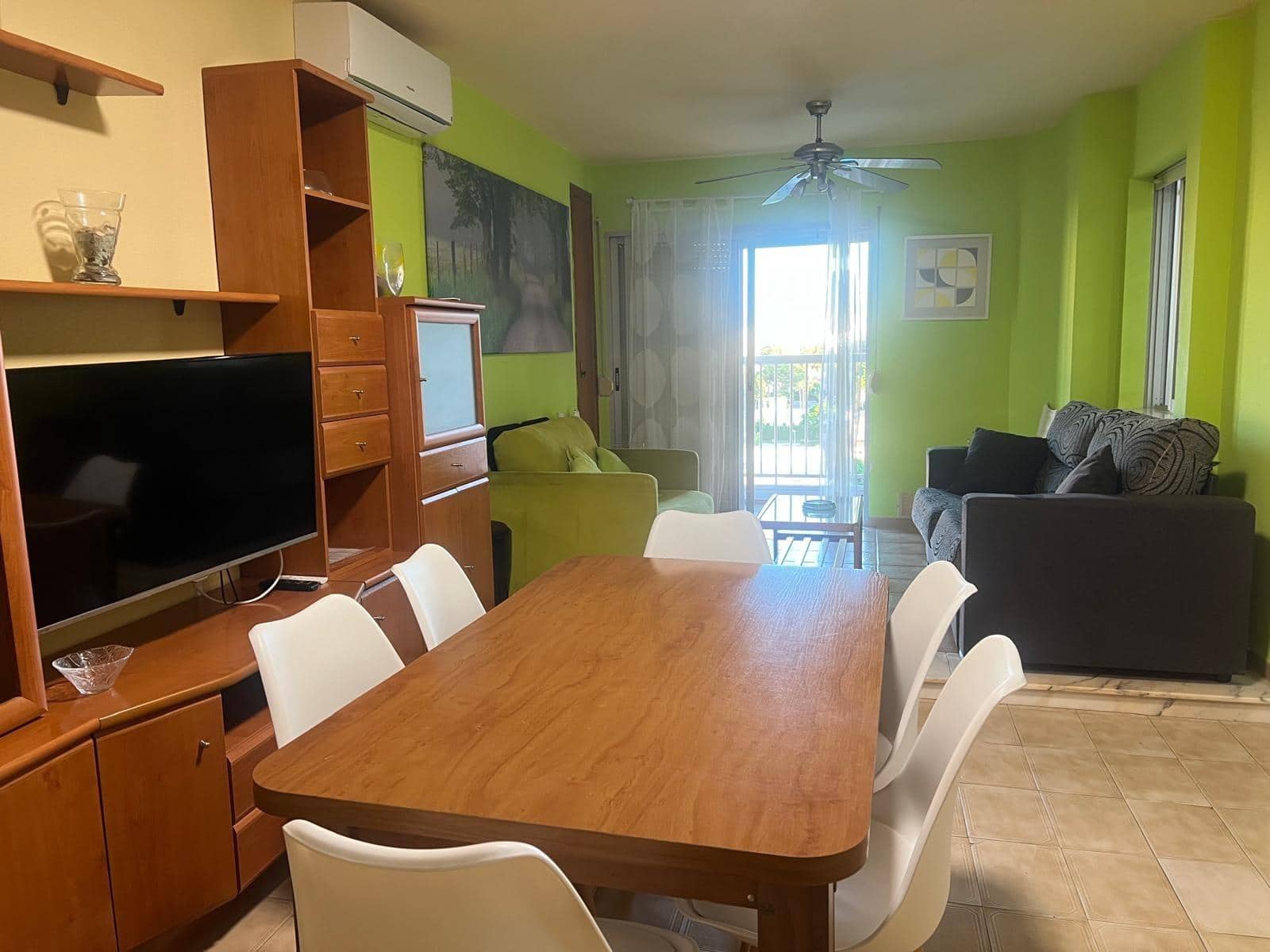 1 slaapkamer Appartement voor vakantieverhuur in Gandia met zwembad - € 1.435 (Ref: 9843939)