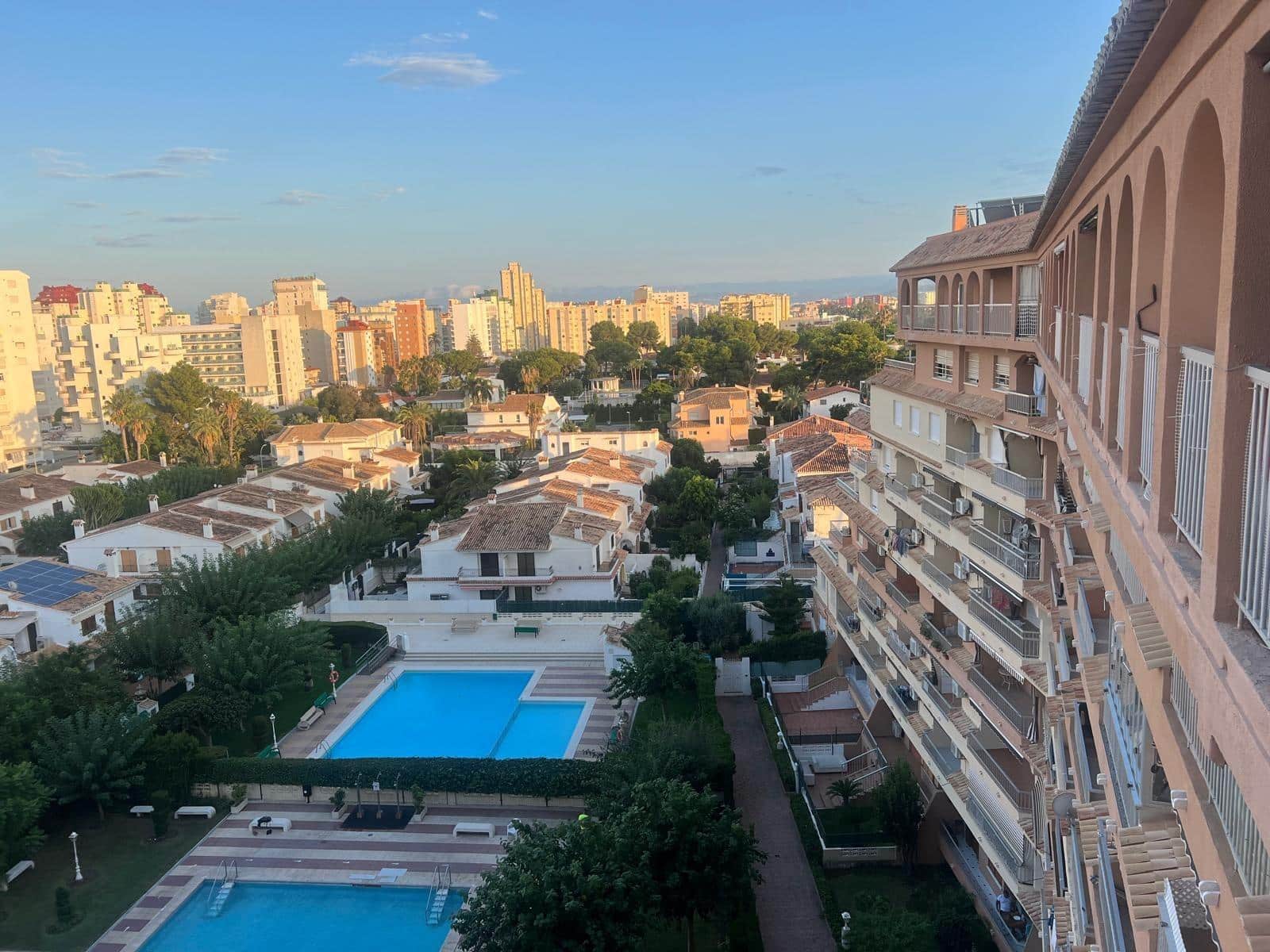 1 slaapkamer Appartement voor vakantieverhuur in Gandia met zwembad - € 1.435 (Ref: 9843939)