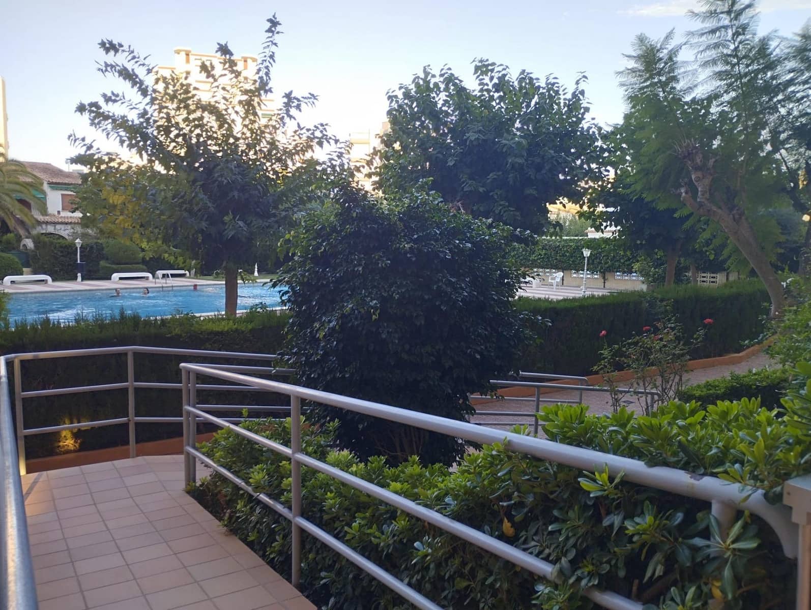 1 slaapkamer Appartement voor vakantieverhuur in Gandia met zwembad - € 1.435 (Ref: 9843939)