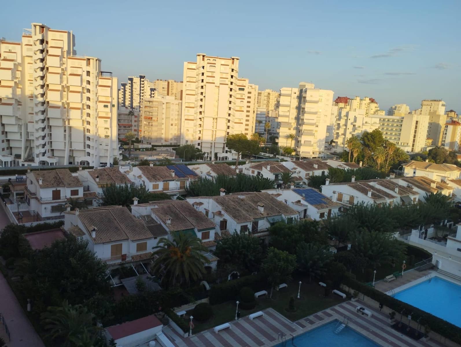 1 slaapkamer Appartement voor vakantieverhuur in Gandia met zwembad - € 1.435 (Ref: 9843939)