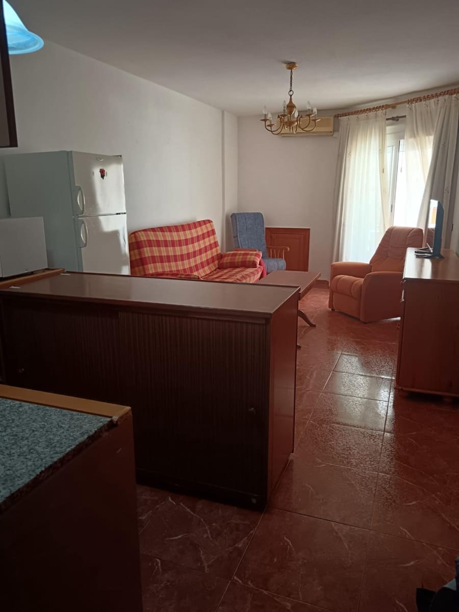   1 soveværelse   ferieLejlighed i Gandia   med   swimmingpool   - € 1.435 (Ref: 9843940)