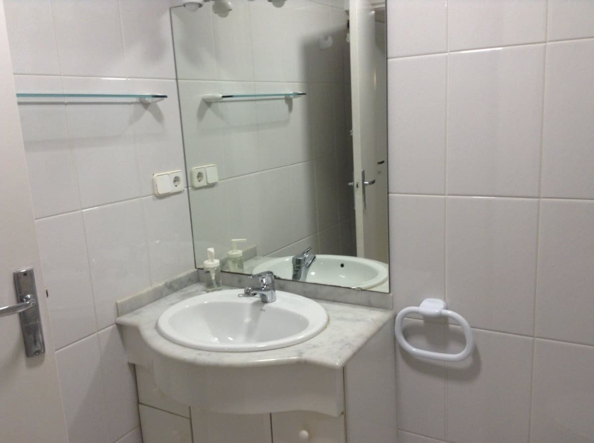   3 soveværelse   ferieLejlighed i Gandia   med   garage  - € 2.370 (Ref: 9843944)
