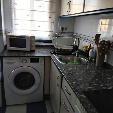 4 sovrum Lägenhet för semesterbostäder i Gandia - 1 300 € (Ref: 9843946)