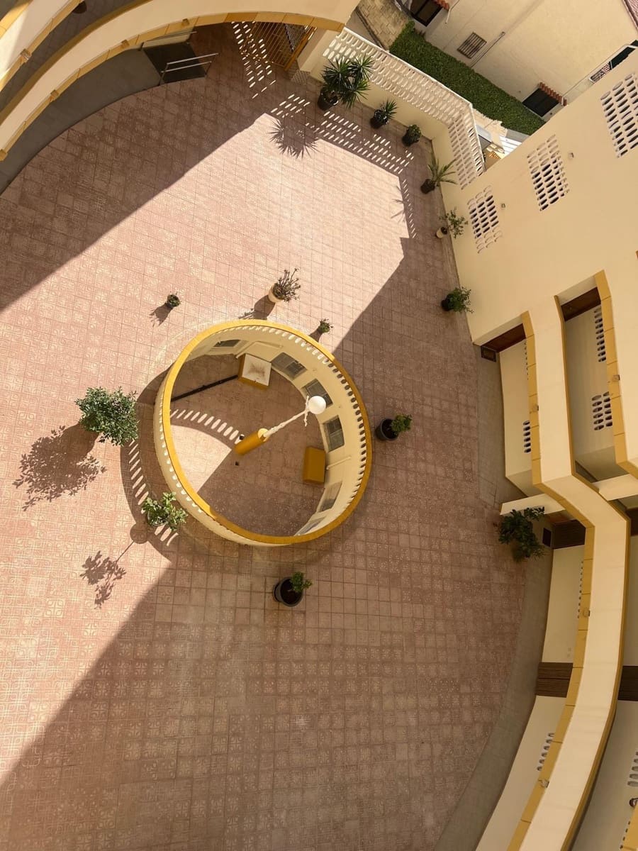 Apartamento de 3 habitaciones en Gandia en alquiler vacacional - 2.050 € (Ref: 9843947)