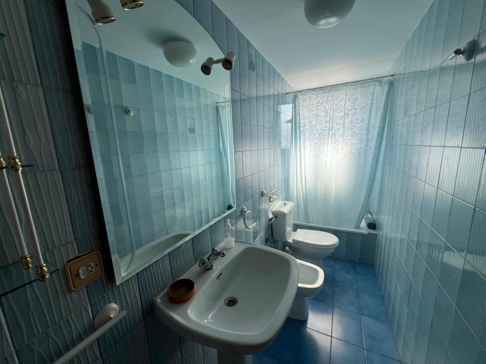 Apartamento de 3 habitaciones en Gandia en alquiler vacacional - 2.050 € (Ref: 9843947)