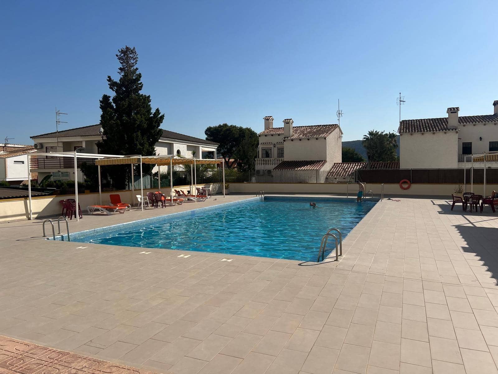 Apartamento de 3 habitaciones en Gandia en alquiler vacacional - 2.050 € (Ref: 9843947)
